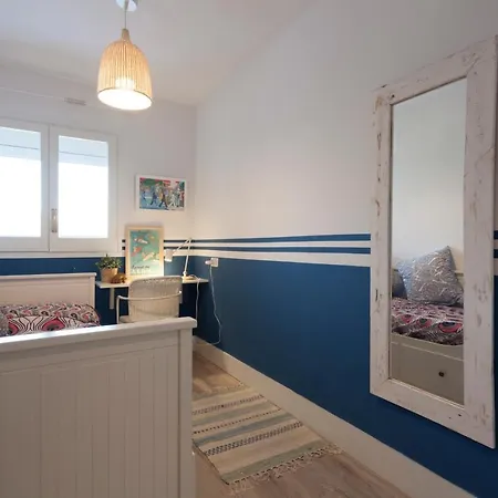 Gavamar Castelldefels Beachfront Apartment- Direct Access To The Beach Appartamento *